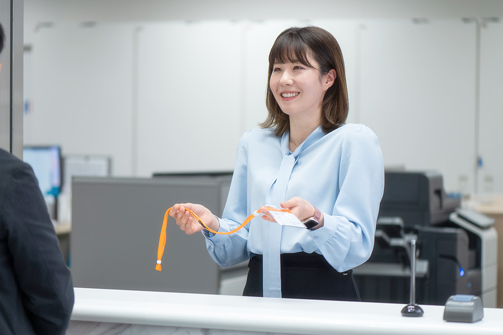 事務系総合職写真